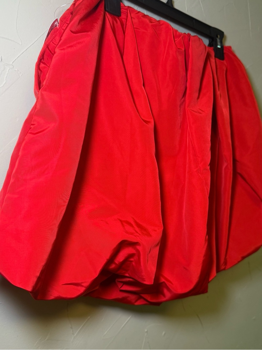 Old Navy Red Taffeta Bubble Mini Skirt L Balloon Hem Y2K Party Gameday Coquette - Picture 9 of 13
